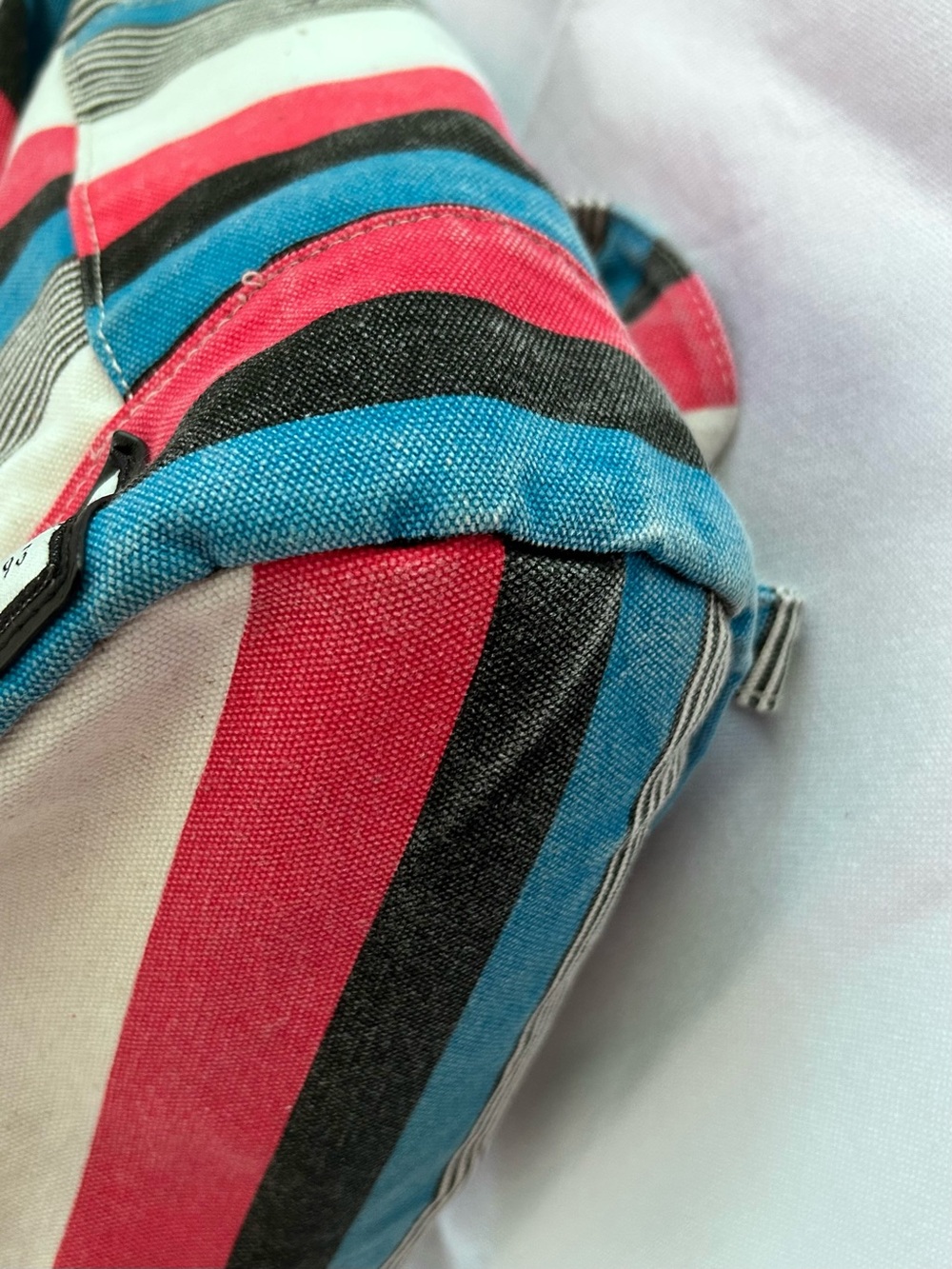 Kavu Free Range Sail Stripe Cotton Canvas Bucket-Style Backpack UNISEX - Picture 10 of 16